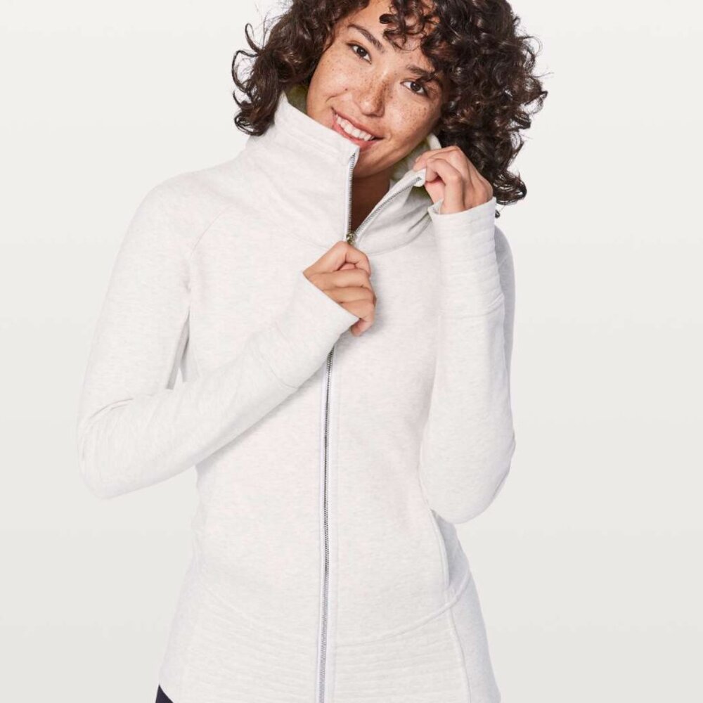 NWOT* Lululemon Radiant Jacket II Heathered White Sz. 8  W4AOWS